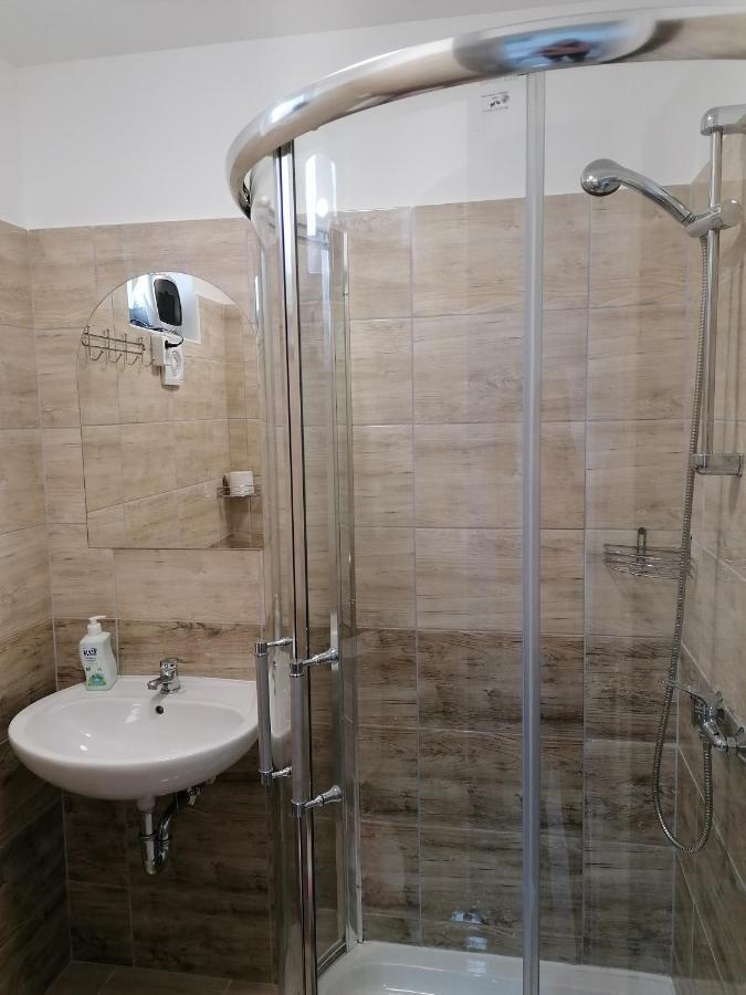 Viola Apartmanhaz Apartment *