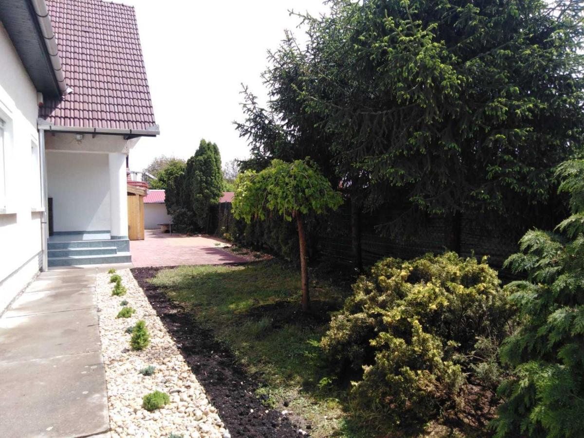 Viola Apartmanhaz * Bogacs