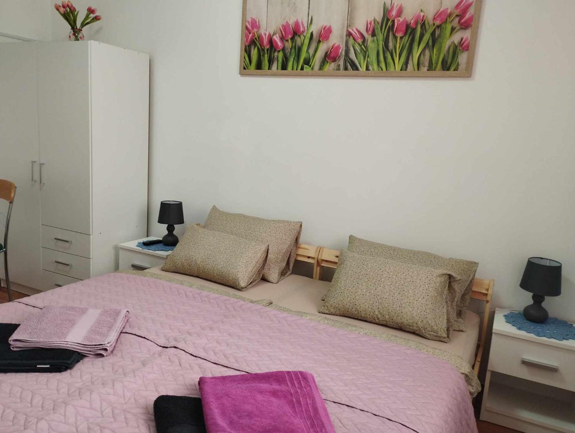 Apartment Viola Apartmanhaz