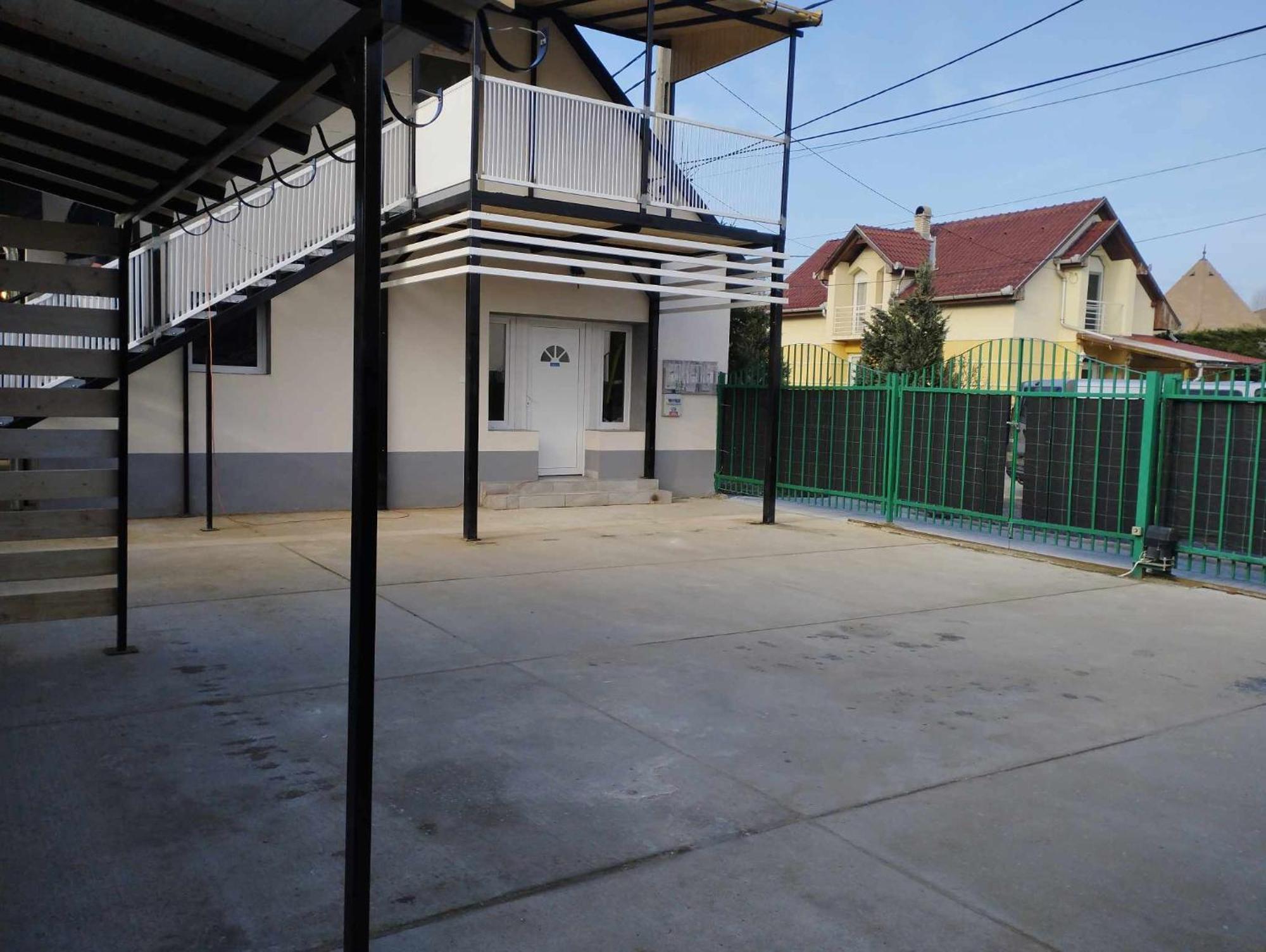 Viola Apartmanhaz