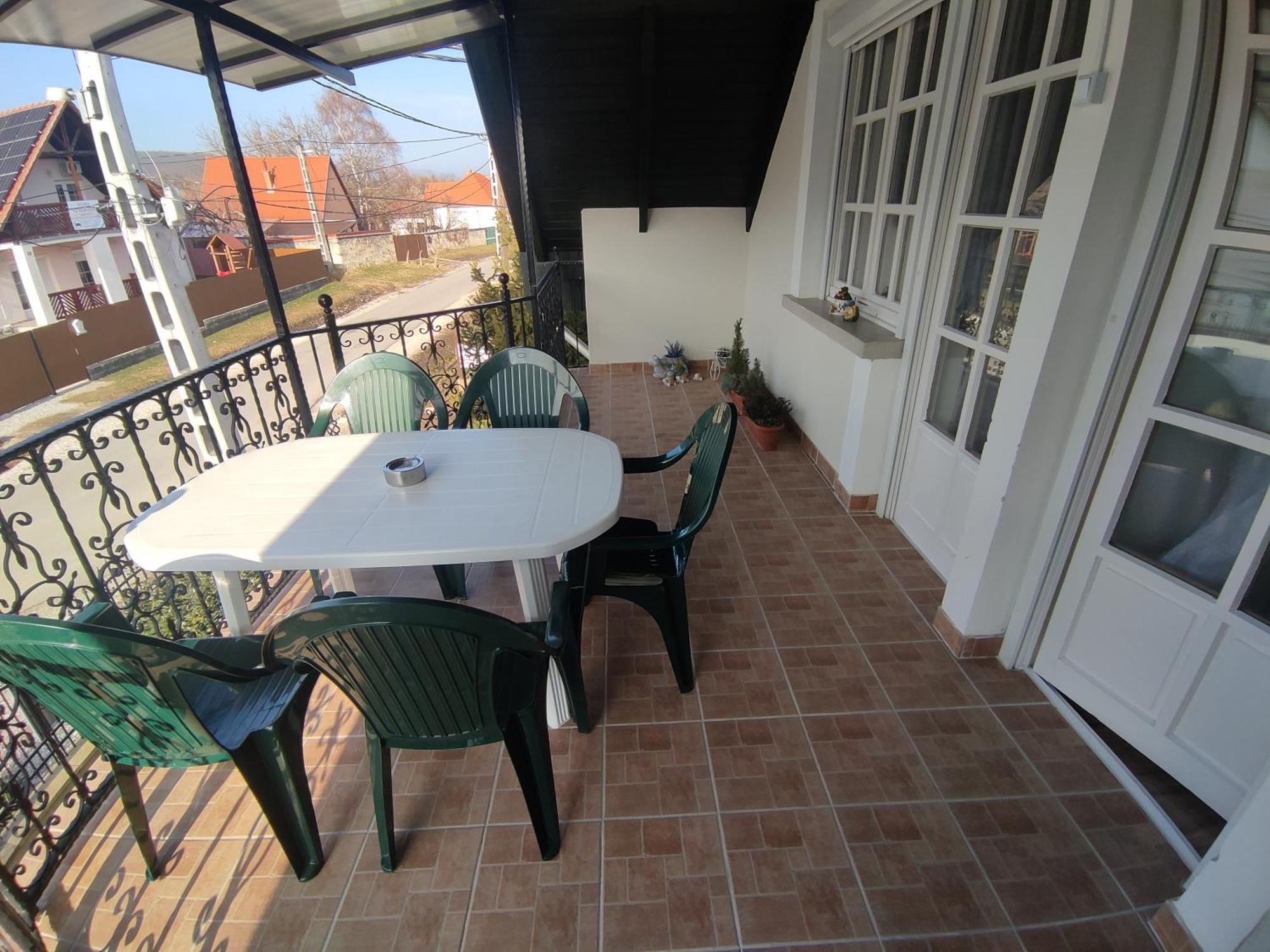 Viola Apartmanhaz Apartment
