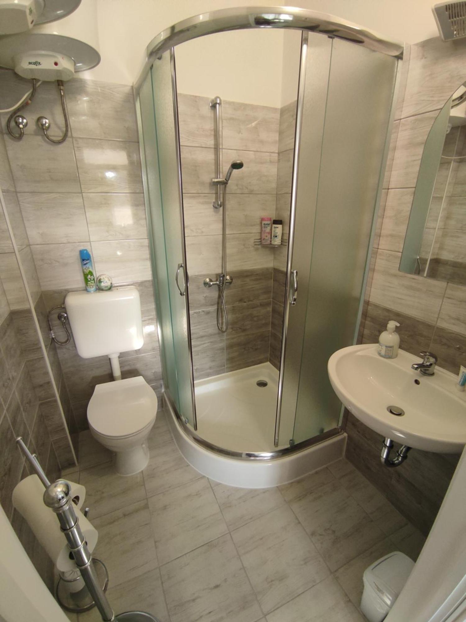 Apartment Viola Apartmanhaz