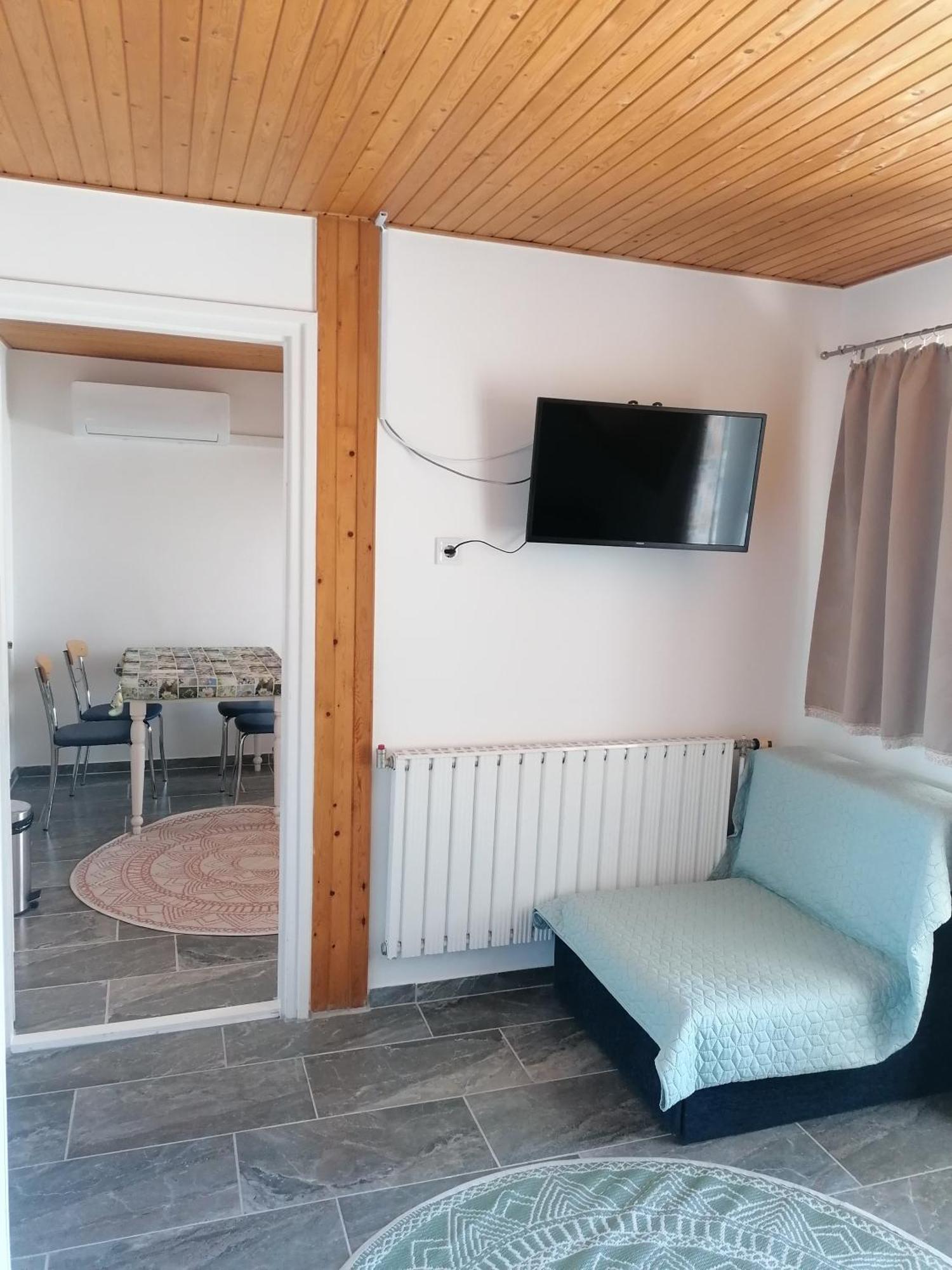 Apartment Viola Apartmanhaz Bogacs