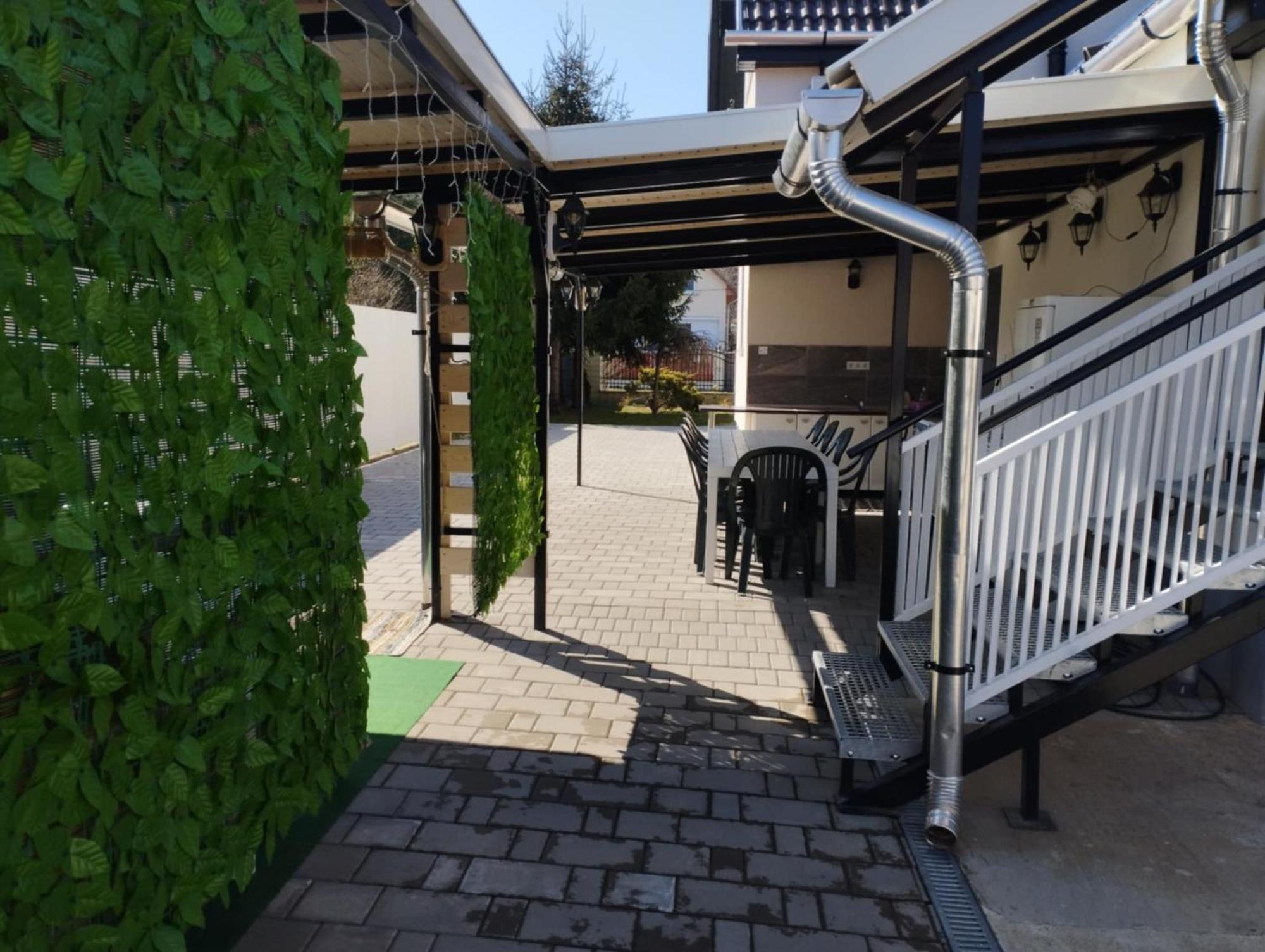 Viola Apartmanhaz Apartment Bogacs