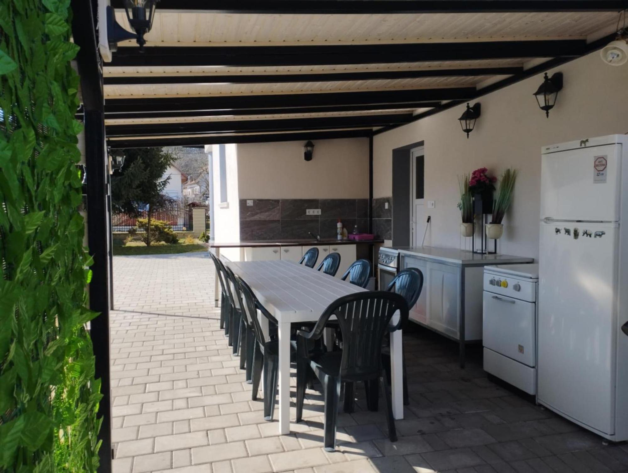 Viola Apartmanhaz